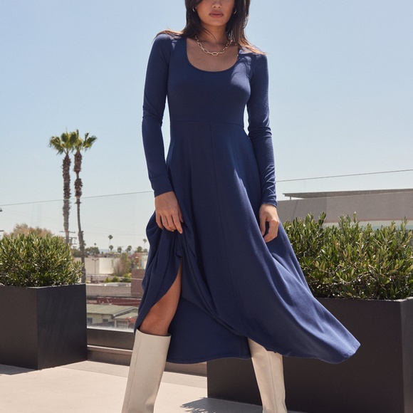 Aritzia Dresses & Skirts - BNWT Aritzia Wilfred Bungalow Dress blue